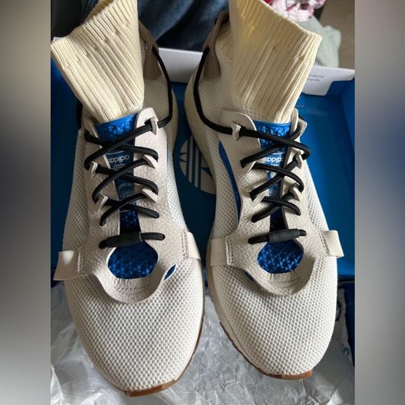 Adidas AW RUN Alexander Wang - Picture 3 of 10